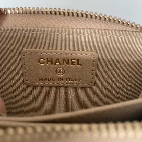 SOLD ❌ Chanel Classic Zipped Coin Purse - Picture 6 of 7